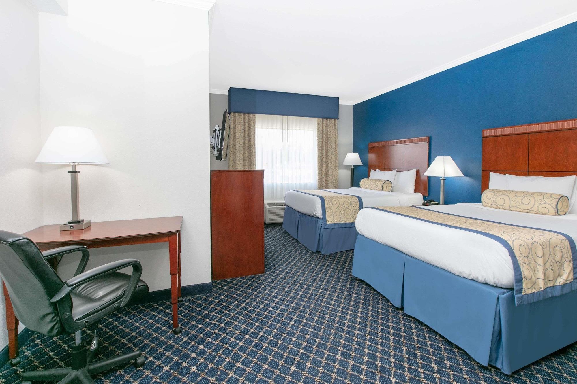 เบย์มอนต์ บาย วินด์แฮม แมคคอมบ์ Hotel แมคโคม ภายนอก รูปภาพ