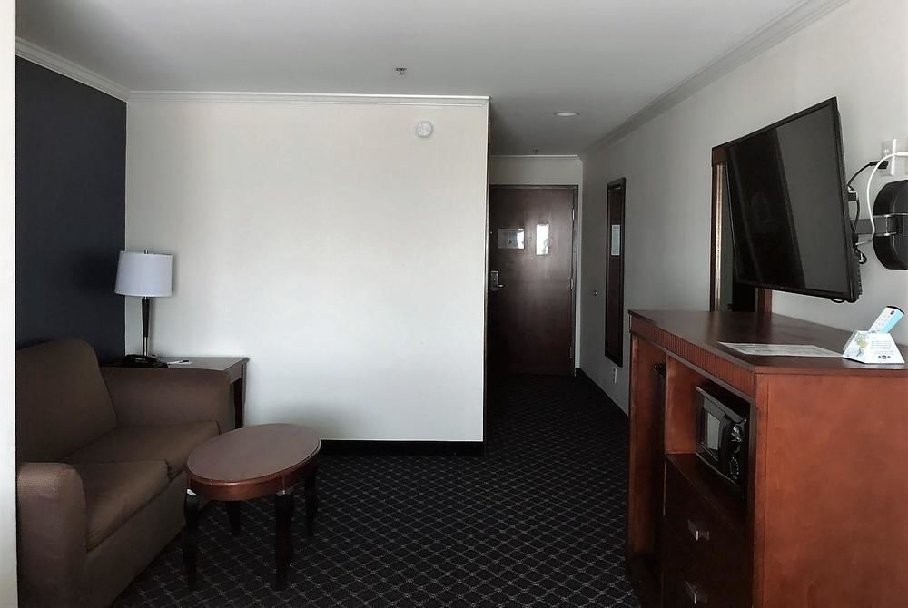 เบย์มอนต์ บาย วินด์แฮม แมคคอมบ์ Hotel แมคโคม ภายนอก รูปภาพ